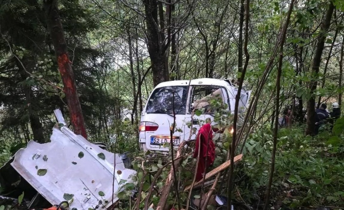Çaykara‘da trafik kazası 1.Ölü.