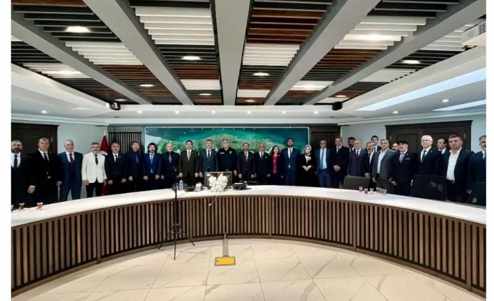 MHP’den ortahisar ilçe emniyet Müdürlüğü’nü ziyaret.