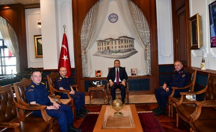 Sahil güvenlikten Vali Şahin’i ziyaret