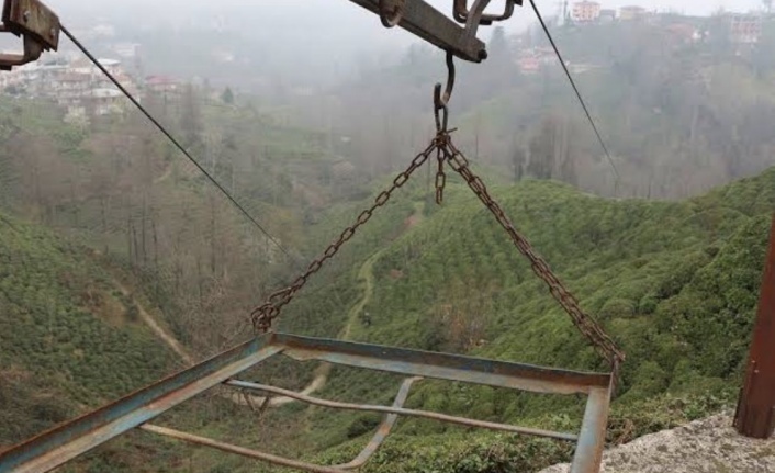 Çay teleferiğe’nin çarptığı şahıs yaralandı.
