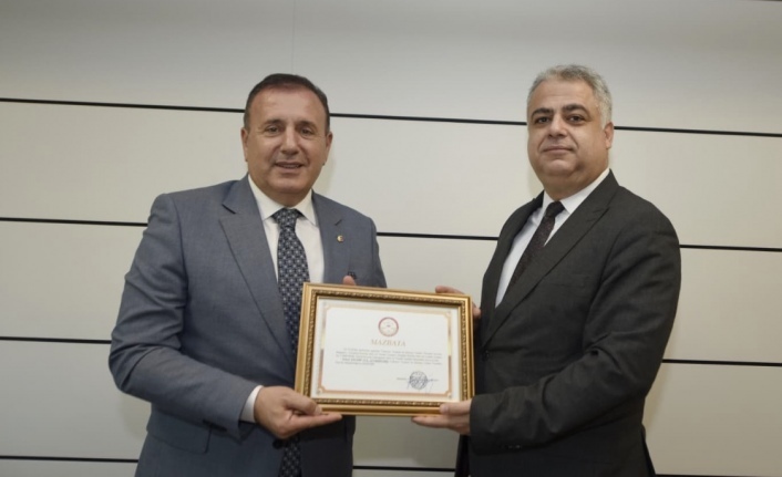 TTSO Başkanı Erkut Çelebi mazbatasını aldı