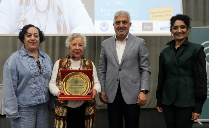Feyza Hepçilingirler Trabzon’da Türkçeye sahip çıkma çağrısı yaptı!