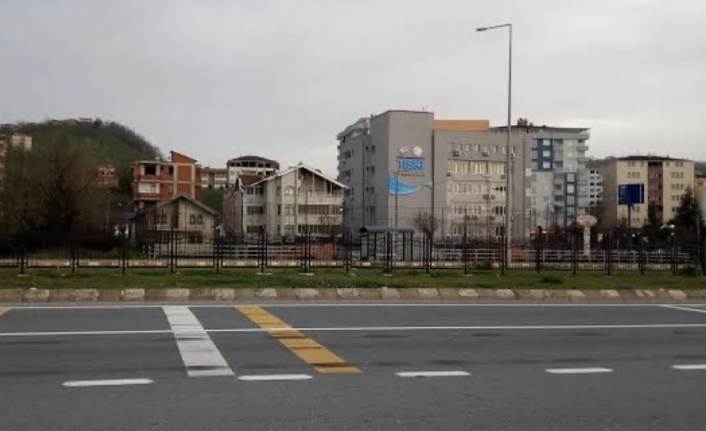 Arsin’de otomobilin çarptığı genç kadın vefat etti.