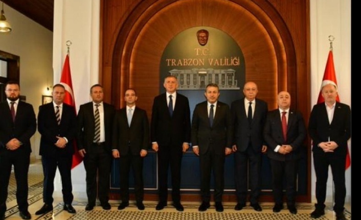 Başbakan Pataradze vali Şahin’i ziyaret etti.